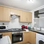 Italianflat - Warwick